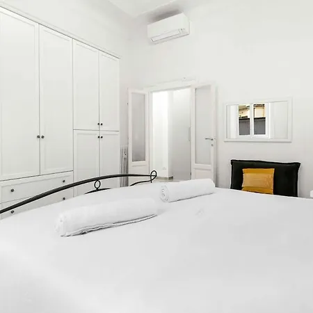 Premium - Close To Besta *