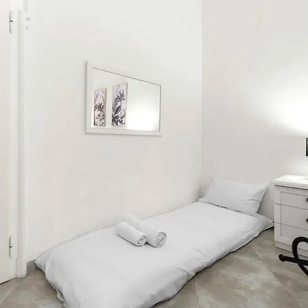 Premium - Close To Besta Apartment