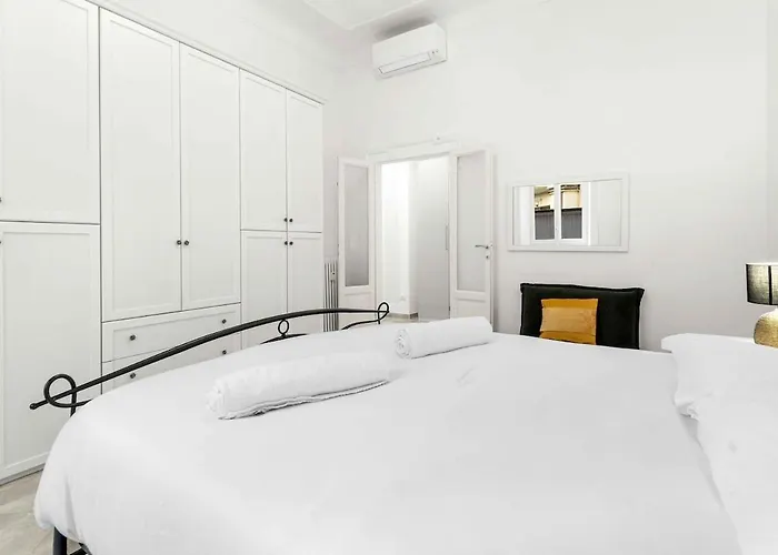 Premium - Close To Besta *